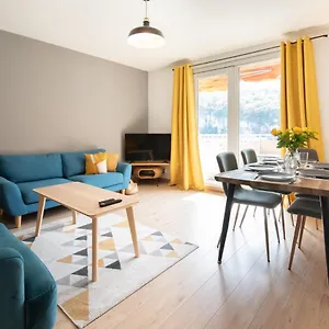 3 *** /parking/fibre/netflix Appartement