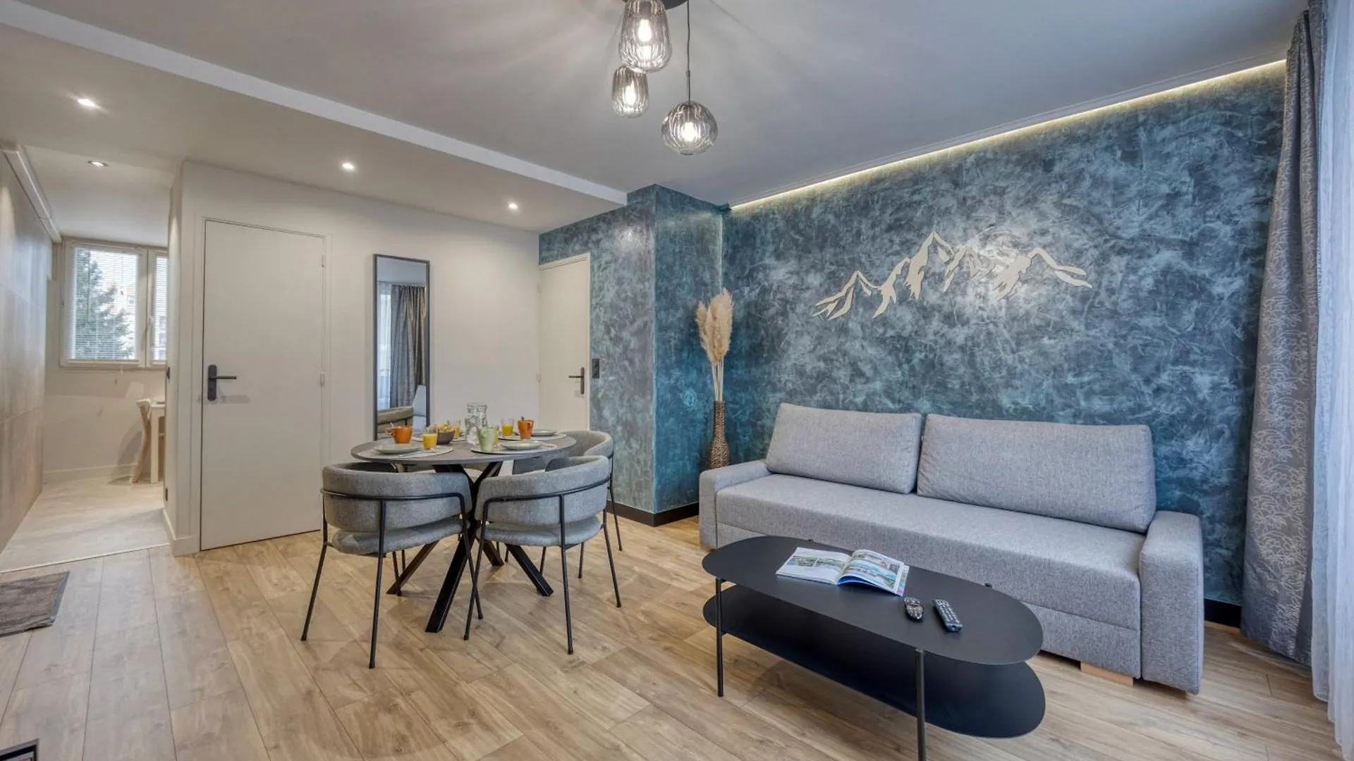 Apartament Le 18 Prevost - Square Fontaine  0*, Fontaine (Rhone-Alps) Francja